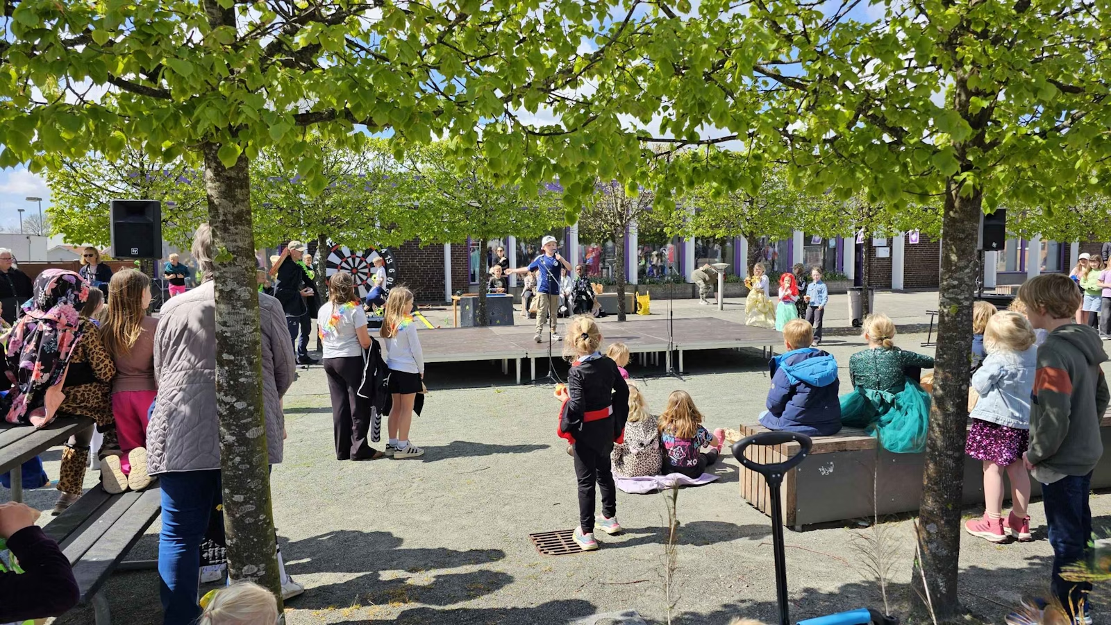Optræden på Tistrup Torv